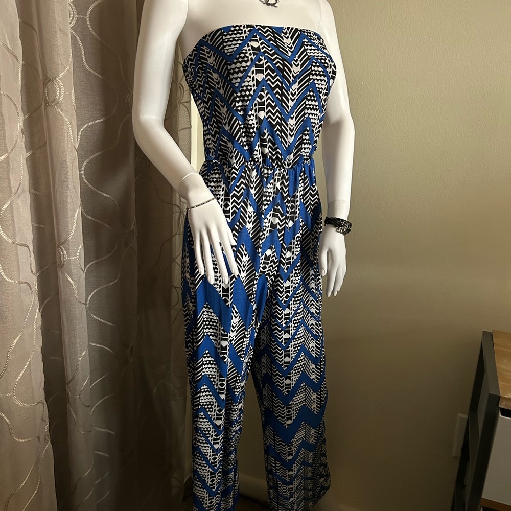 Urban Rose Jumpsuit size medium